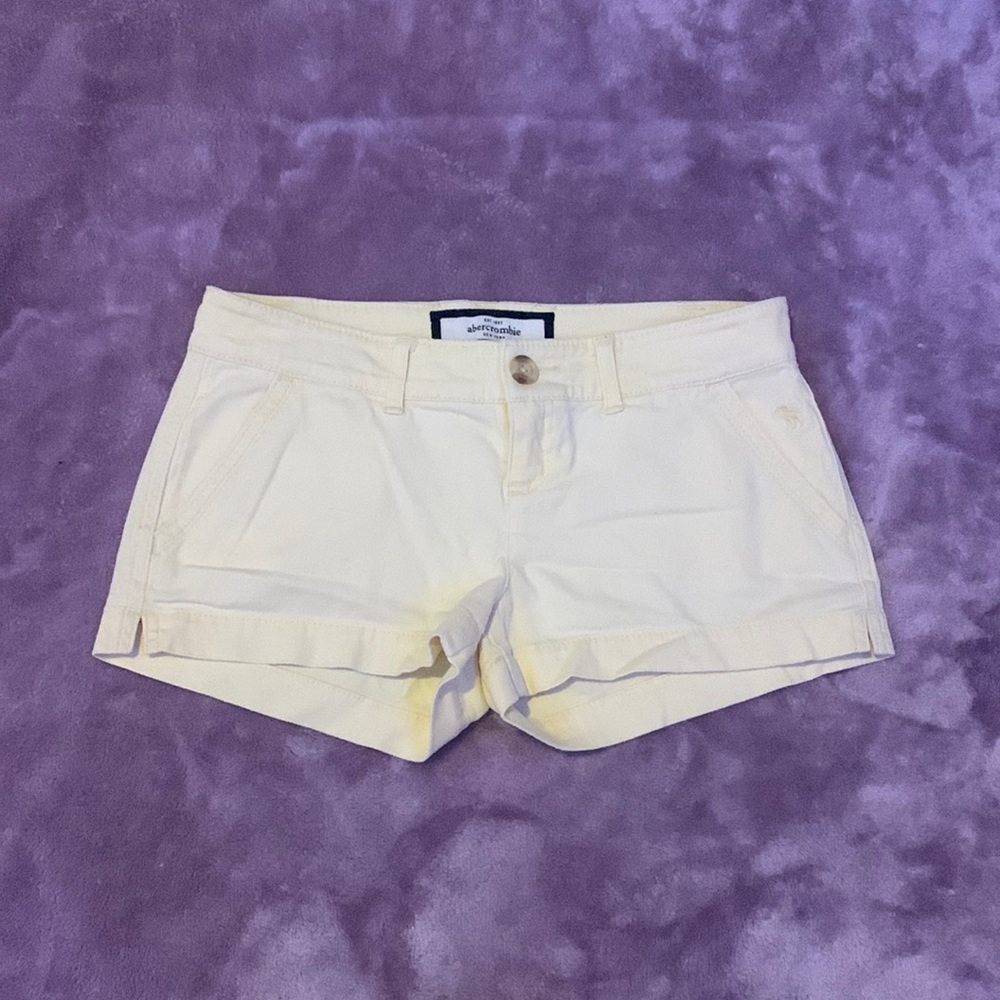 Abercrombie Pastel Yellow short shorts in a size 12 girls